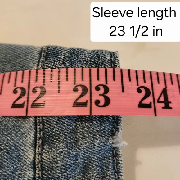 WOMEN'S PLUS SIZE 26/28W - EST.1946 - DISTRESSED DENIM JACKET - Picture 15 of 16